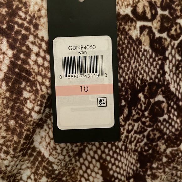 Guess Dress. - Picture 8 of 10